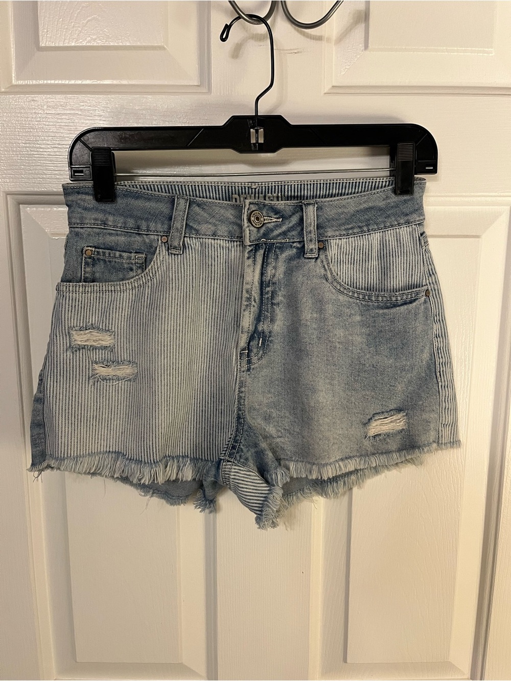 Rewash Denim Shorts Sz 5/27 Mixed Media Distressed Striped Frayed Hemline